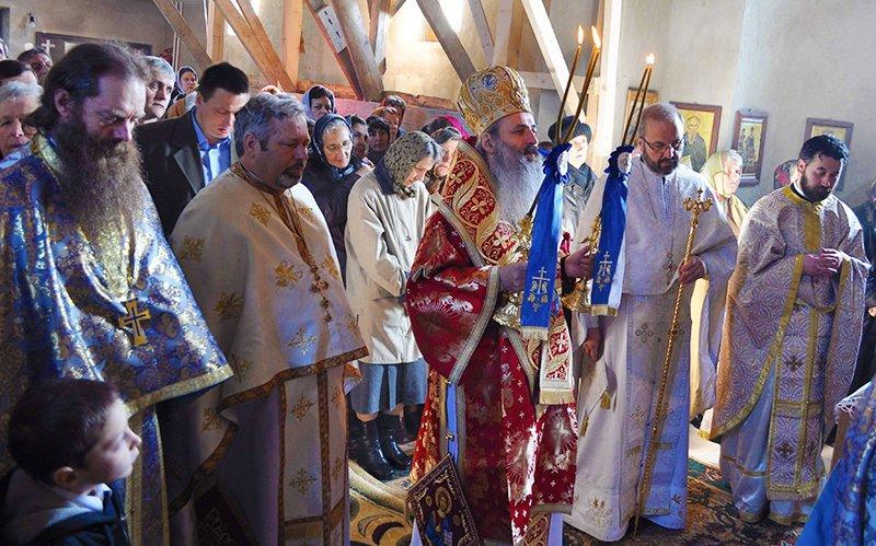 Vizita I.P.S. Teofan în parohia noastră